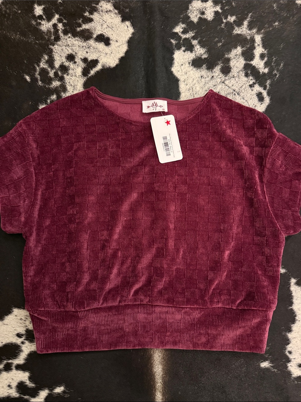 Red raccoon NWT purple velvet top size medium